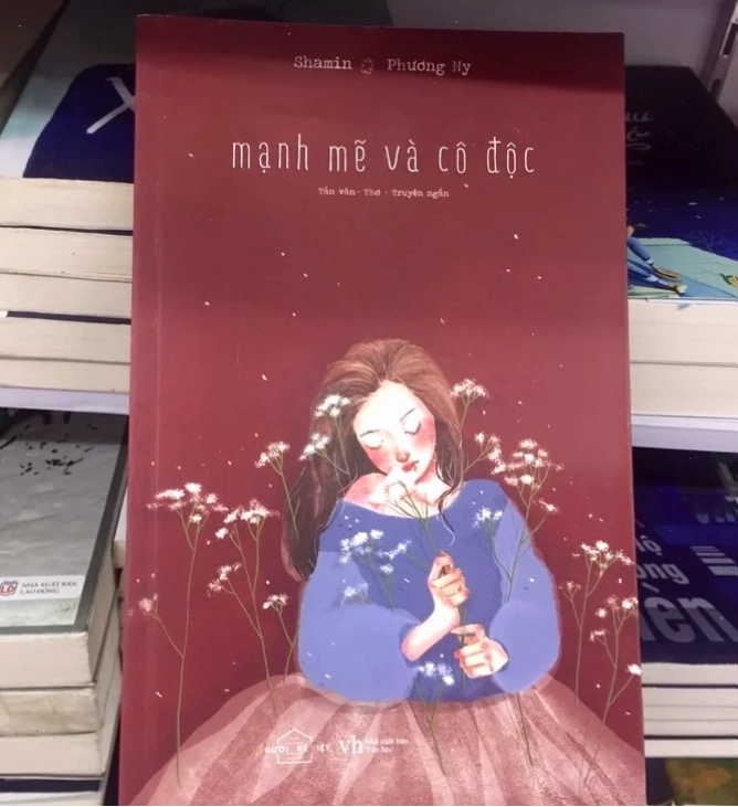 ảnh cô gái cô độc với thú cưng