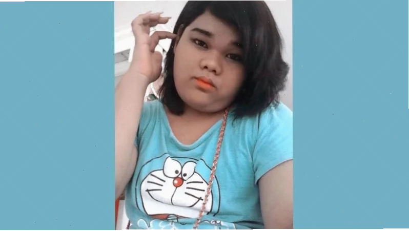 ảnh gái bựa tạo dáng khó đỡ