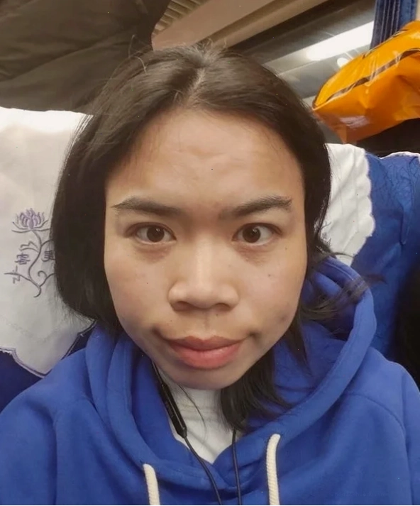 ảnh gái bựa vui vẻ