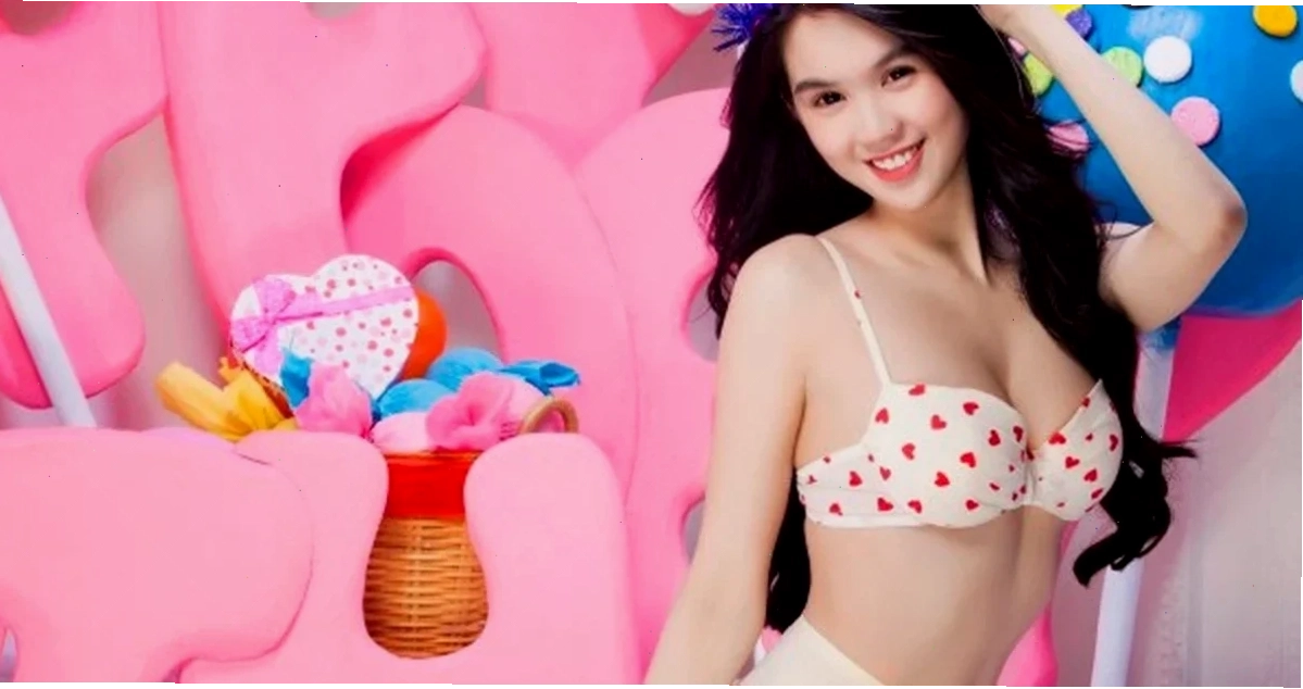 ảnh gái đẹp bikini chúc mừng sinh nhật kỷ niệm