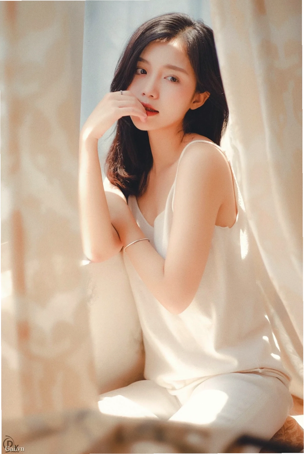 ảnh gái xinh vn đội nón lá đồ caro