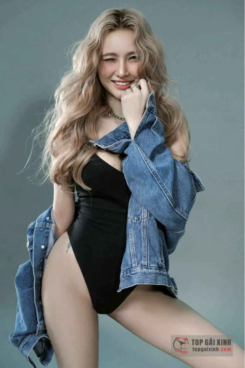 Gái xinh thêm ảnh nền gái sexy thêm nữa