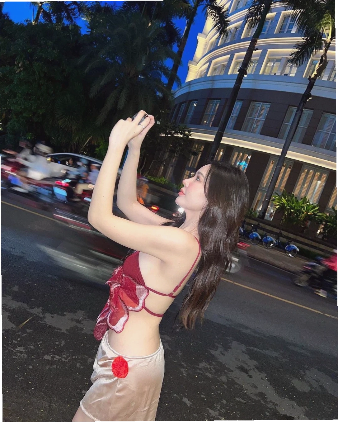 Ảnh nghệ thuật về trang phục