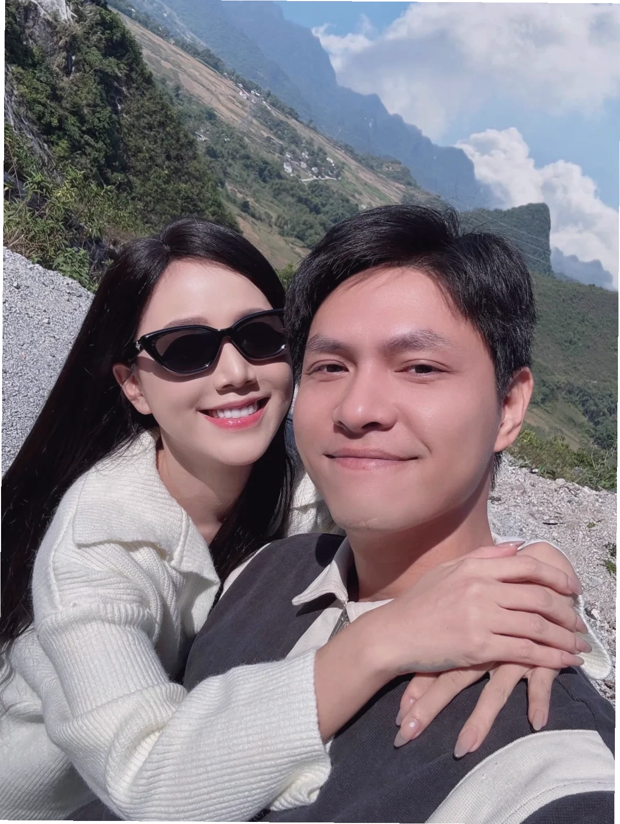ảnh ôm gái đặc sắc