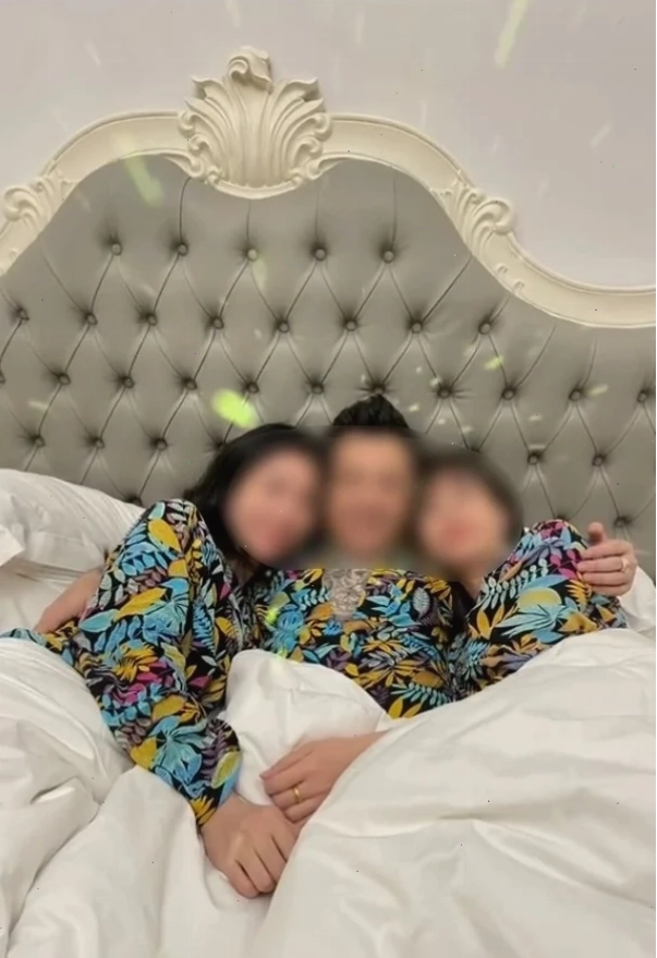 ảnh ôm gái dịu mắt