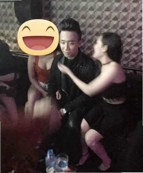 ảnh ôm gái lãng mạn