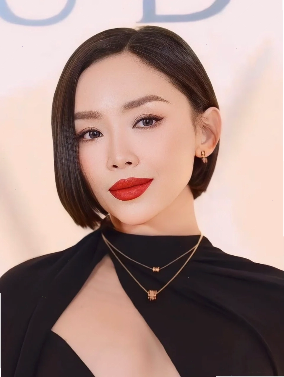 Khó hiểu Biểu cảm khó hiểu