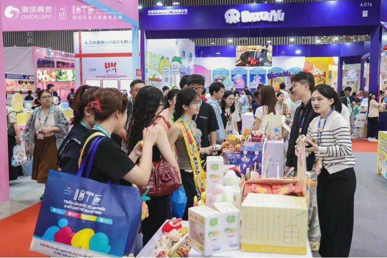 chơi gái mu to nụ cười xinh xắn