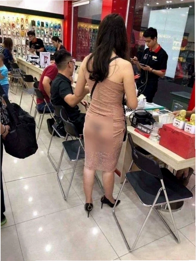 cô gái ăn mặc phản cảm ở hội an trong clip báo chí