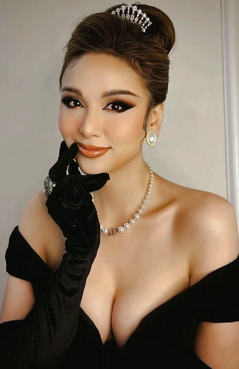 Cô gái có vòng 1 to nhất việt nam cuốn hút