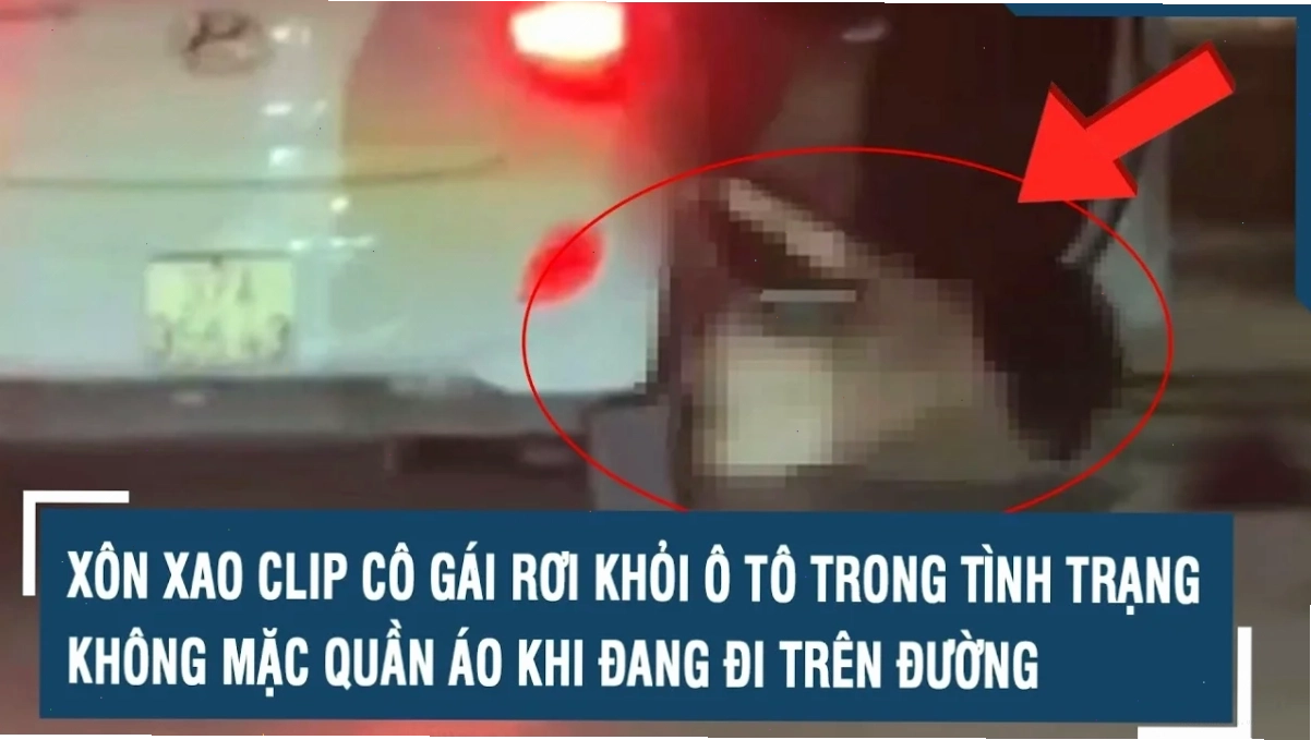 cô gái không mặc quần áo đi xe máy công lý