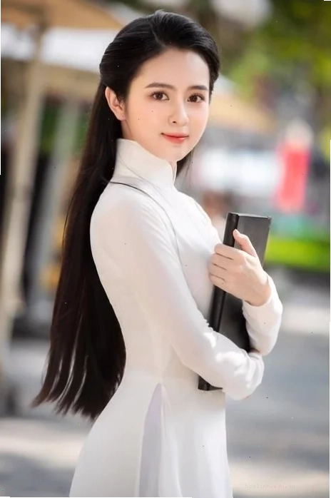 cô gái mặc áo dài png sáng tạo