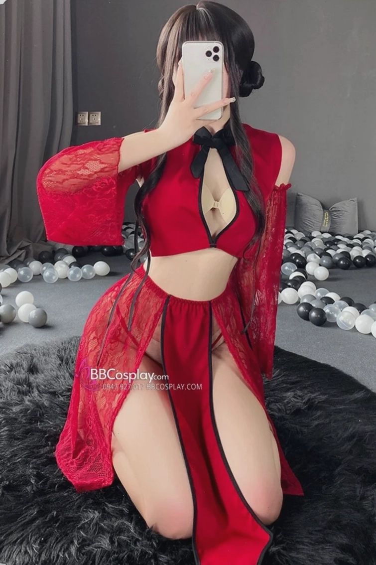 Cô gái tòa nhà Cô gái mặc áo tím giơ tay tạo dáng của gái trung sexy
