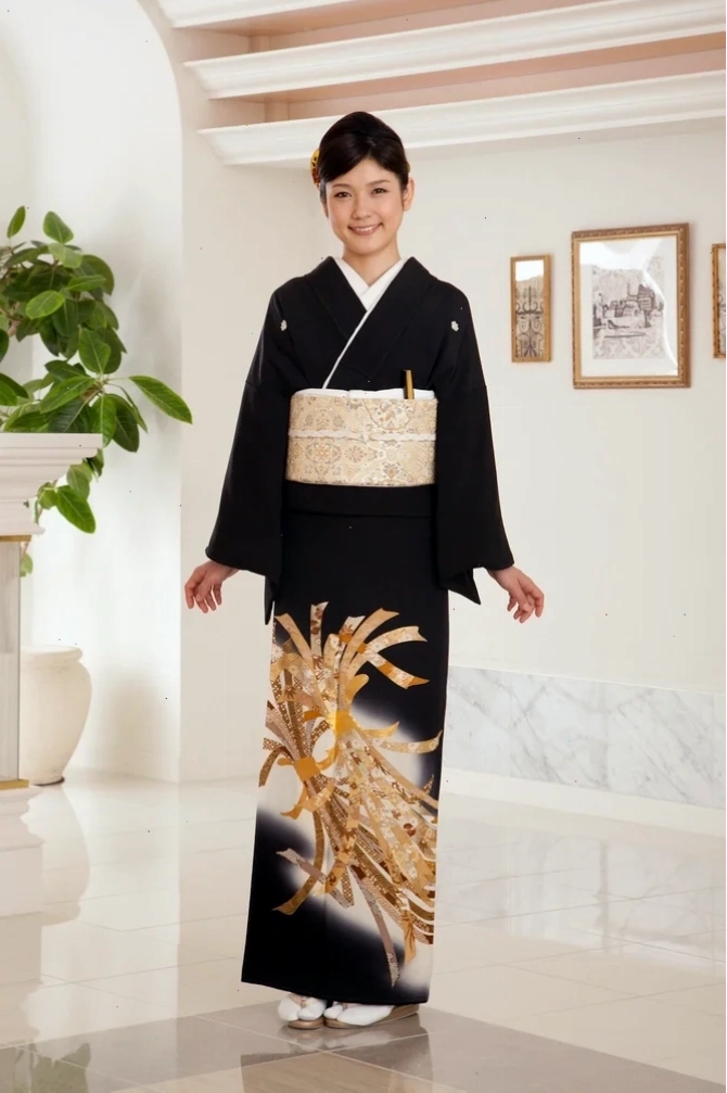 Trà đạo và Kimono cô gái nhật bản mặc kimono đi làm trà