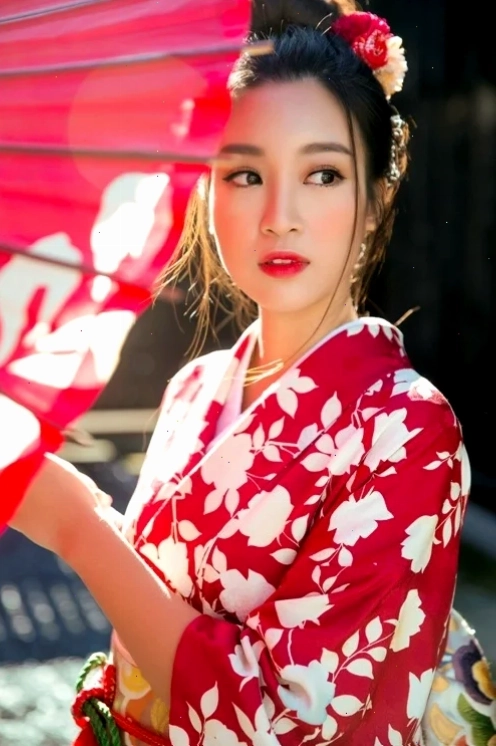 Kimono đời thường cô gái nhật bản mặc kimono ở quán cà phê