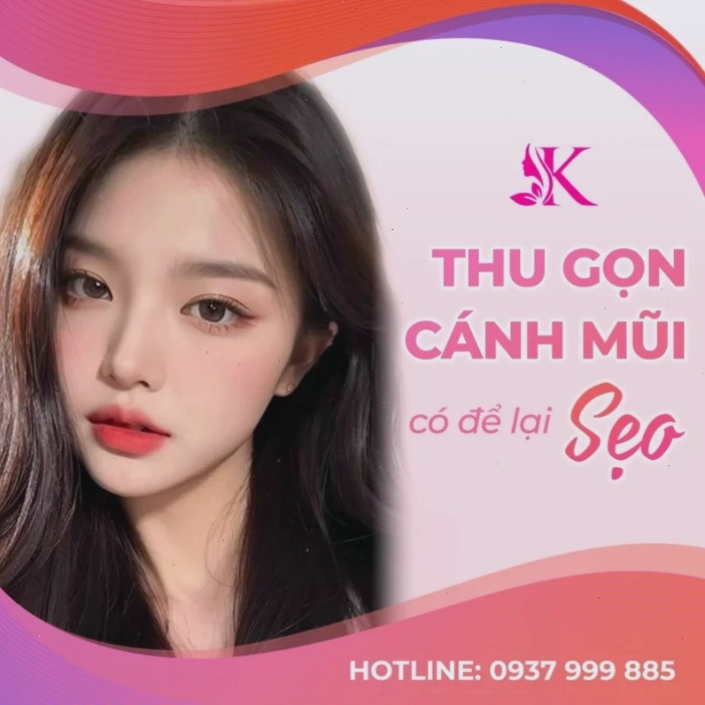 con gái có cánh mũi to chụp selfie