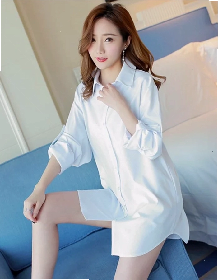 con gái mặc áo sơ mi nam chuyên nghiệp
