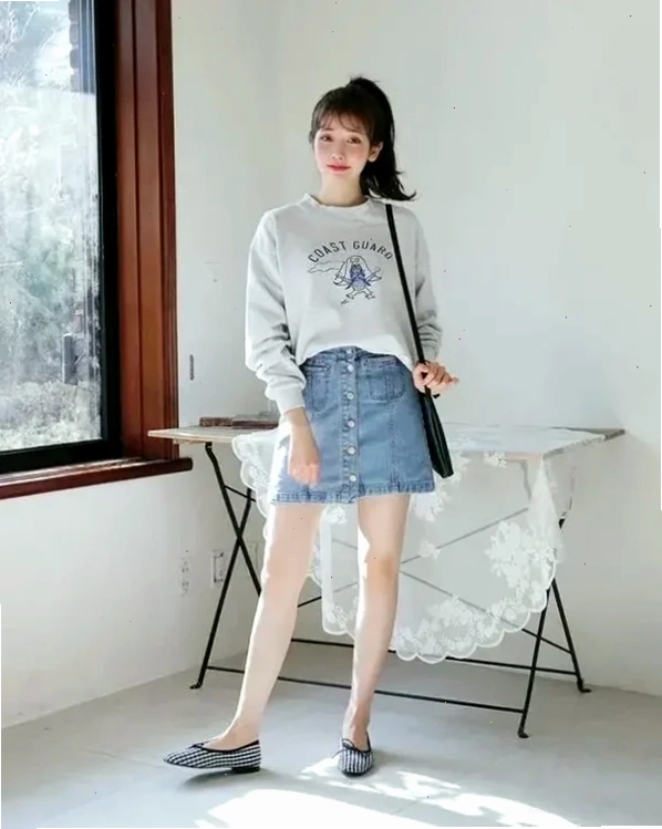 con gái mặc đồ ngầu với babydoll