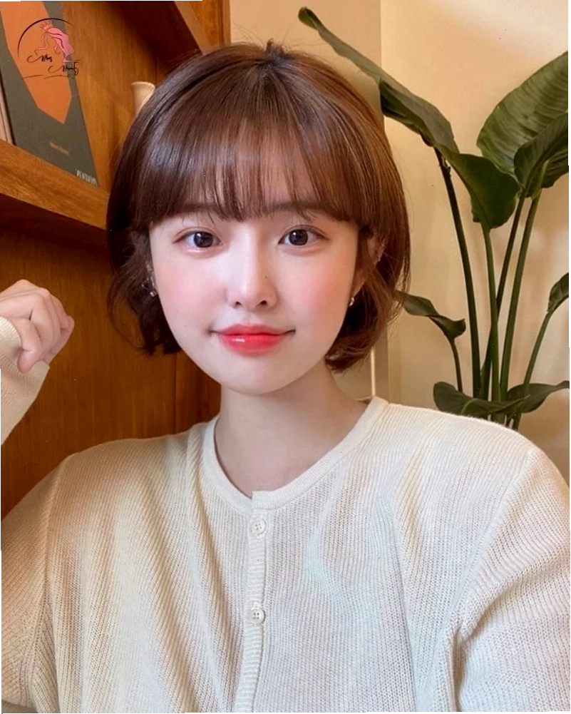 con gái mắt to khi đi du lịch