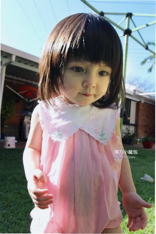 con gái mắt to thì sao khi đi chơi
