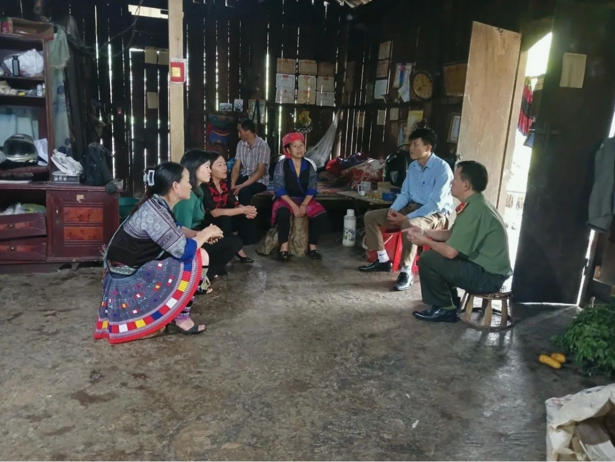 Dấu ấn cá nhân gái già mông to
