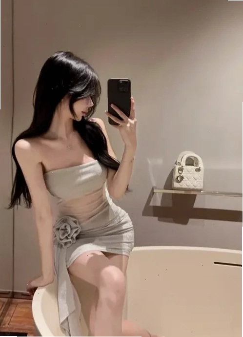 em gái mặc váy ngắn cuối em gái mặc váy ngắn cuối