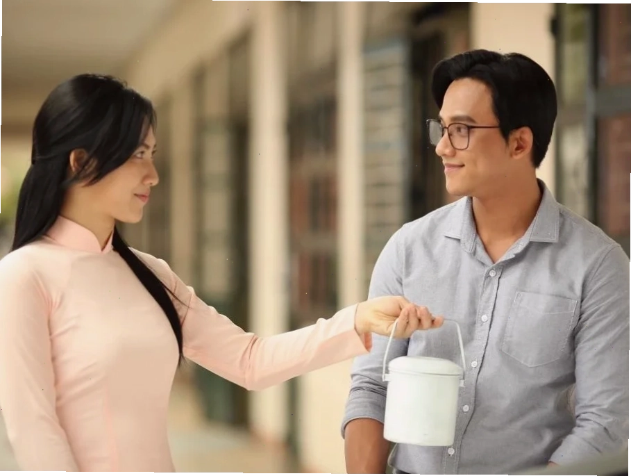 em gái mu to tự nhiên