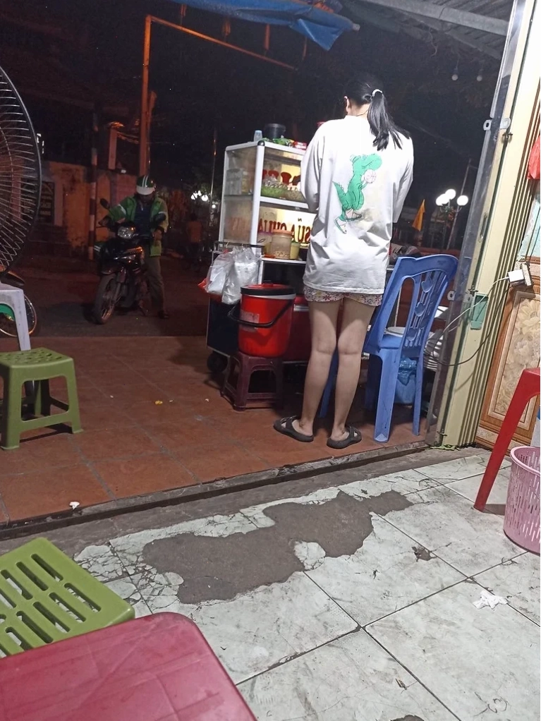 em gái múp cá tính
