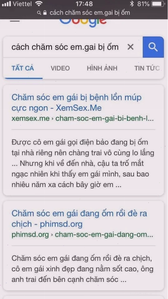 em gái múp xinh xắn