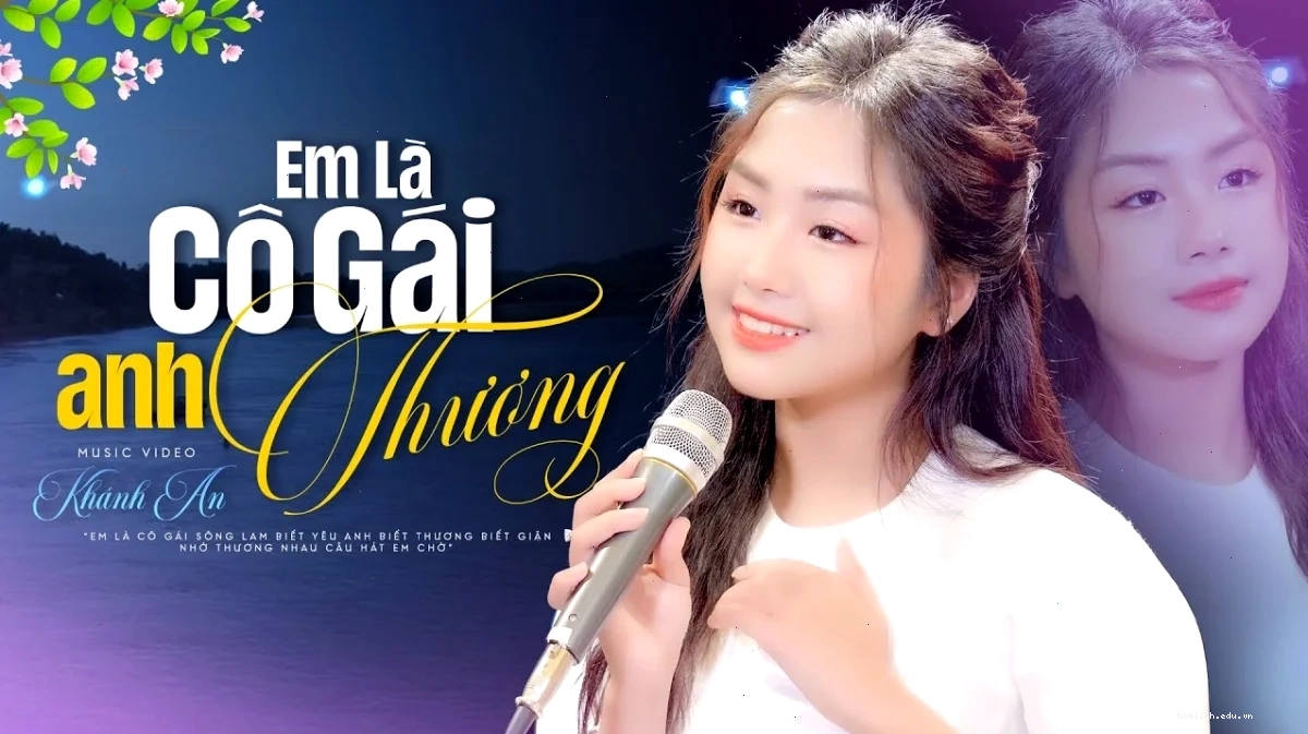 em là cô gái mặc áo đen phối đồ