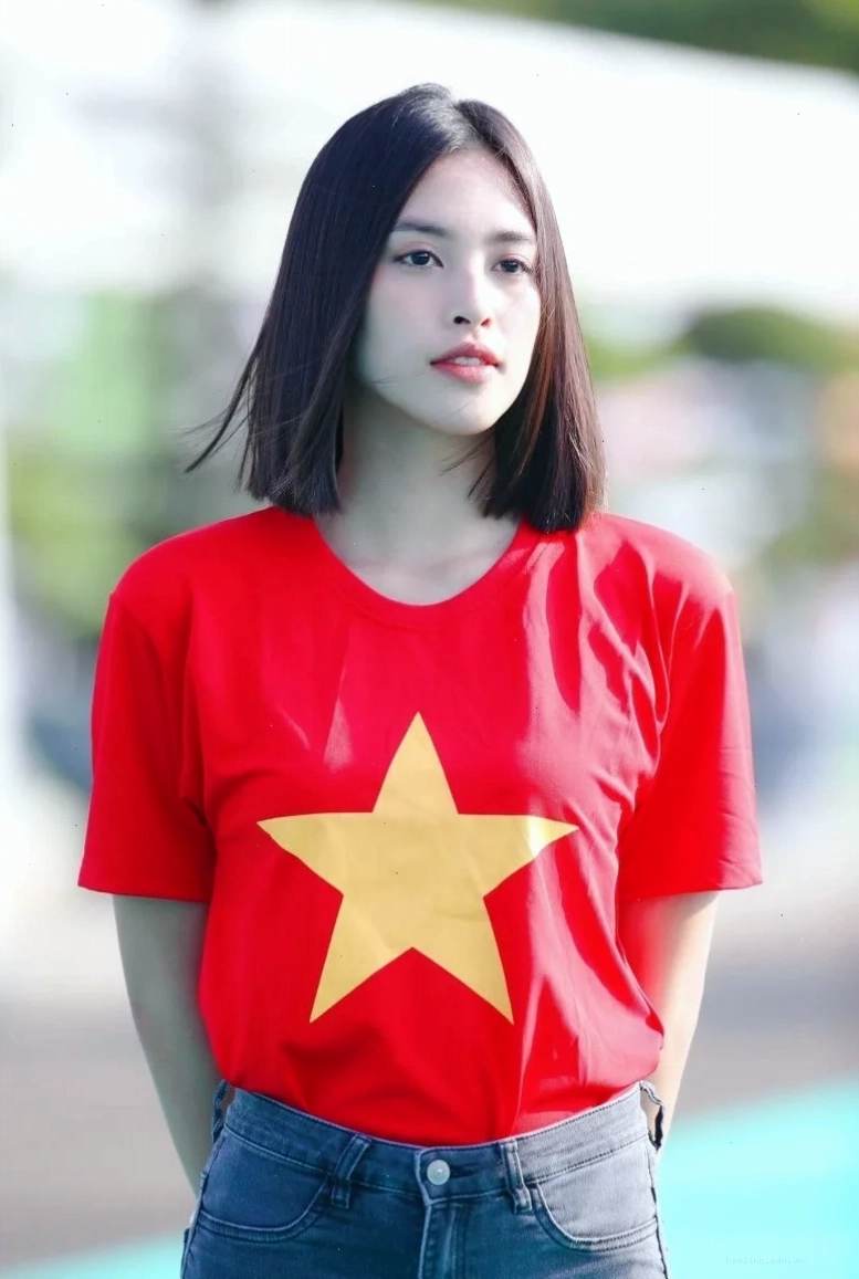 Thả thính với áo đỏ em là cô gái mặc áo đỏ thả thính