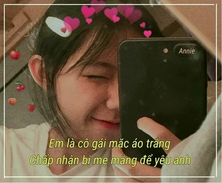 em là cô gái mặc áo hồng chụp phong cách tạp chí