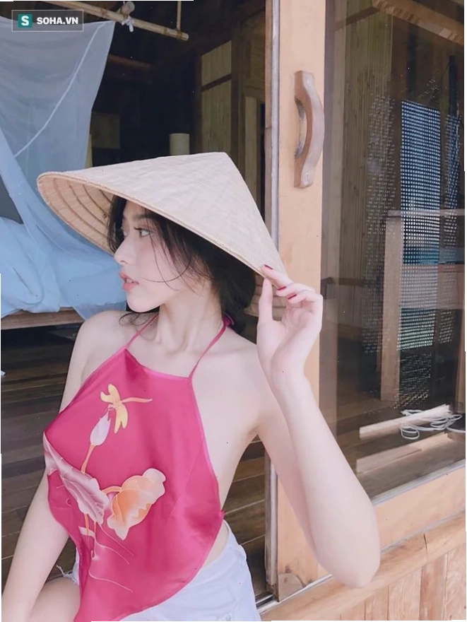 em là cô gái mặc áo hồng duyên dáng trong nắng