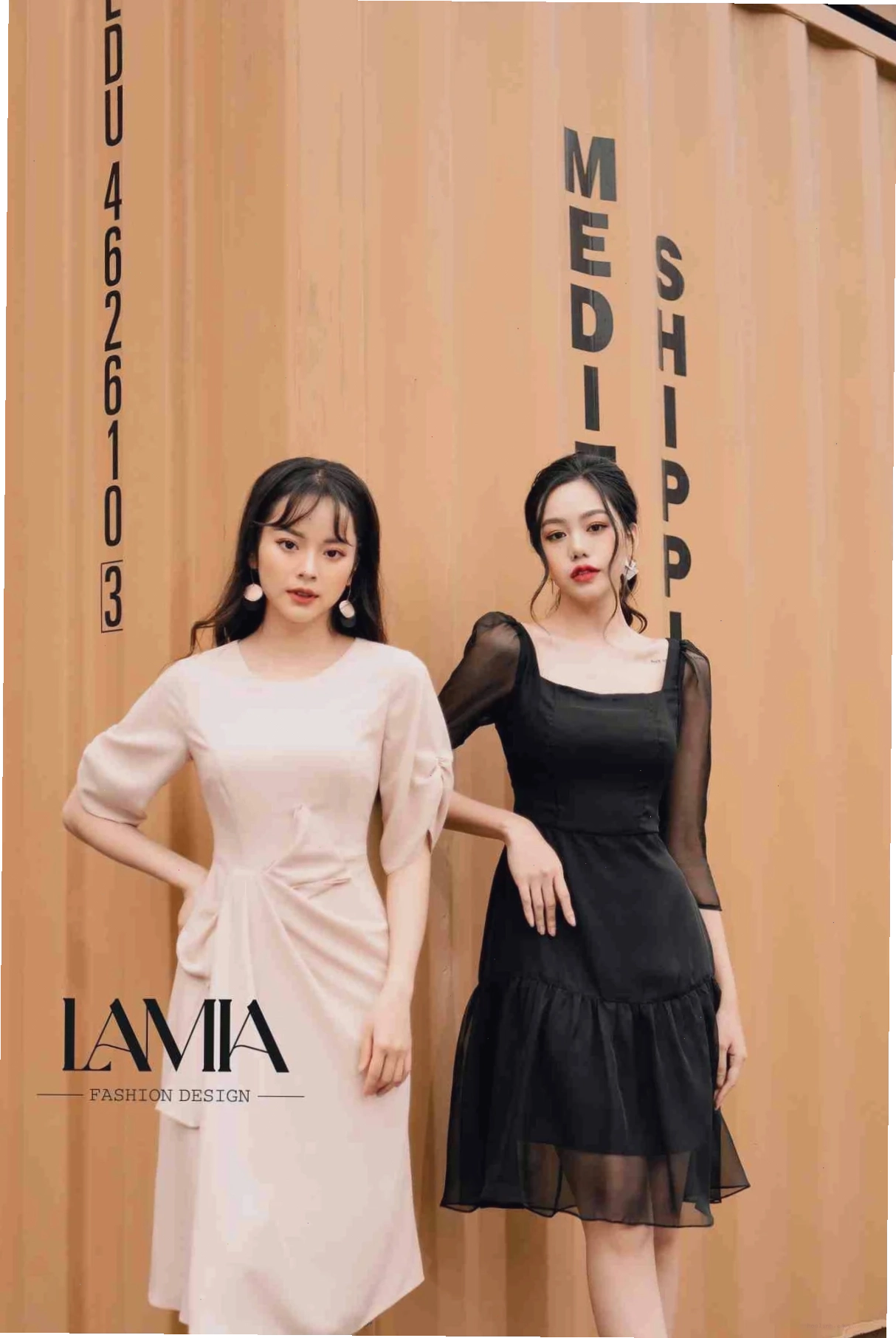em là cô gái mặc váy đen nhẹ nhàng