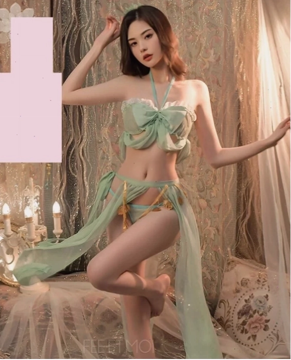 gái ấn độ bikini độc đáo