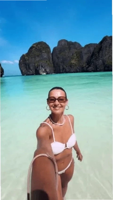 gái ấn độ bikini sang chảnh