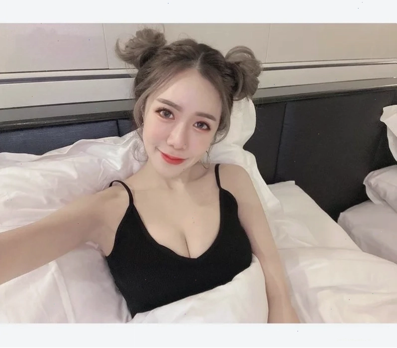 gái bar sexy cuốn hút