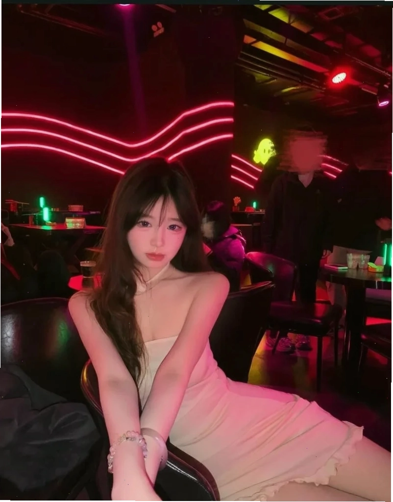 gái bar sexy quyến rũ