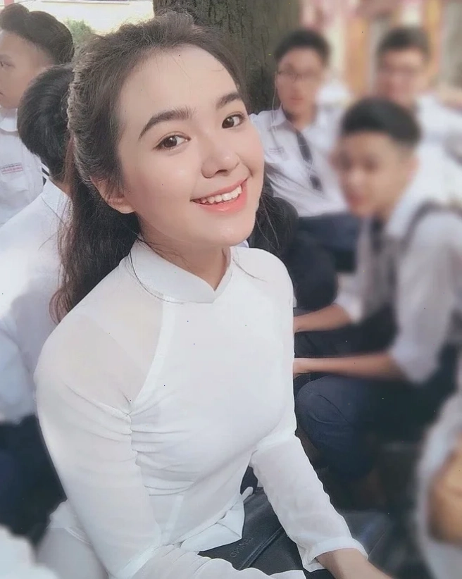 gái cấp 3 sexy cảnh báo