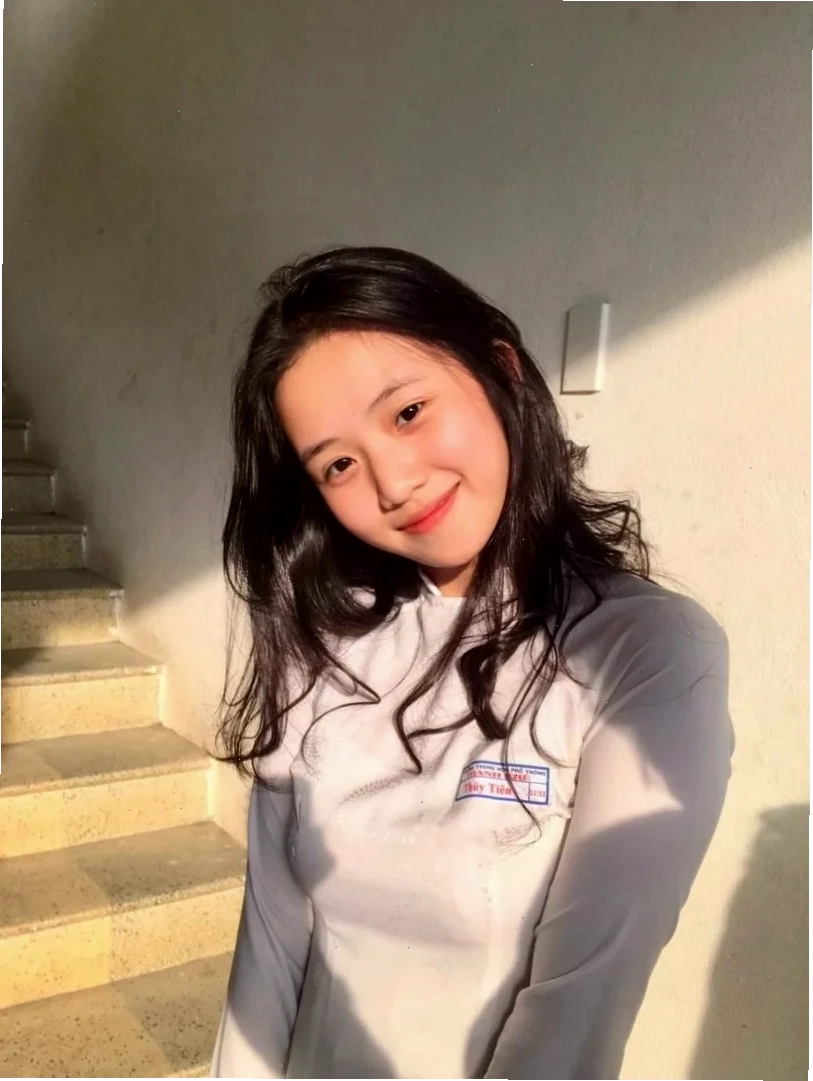 gái cấp 3 sexy rạng ngời