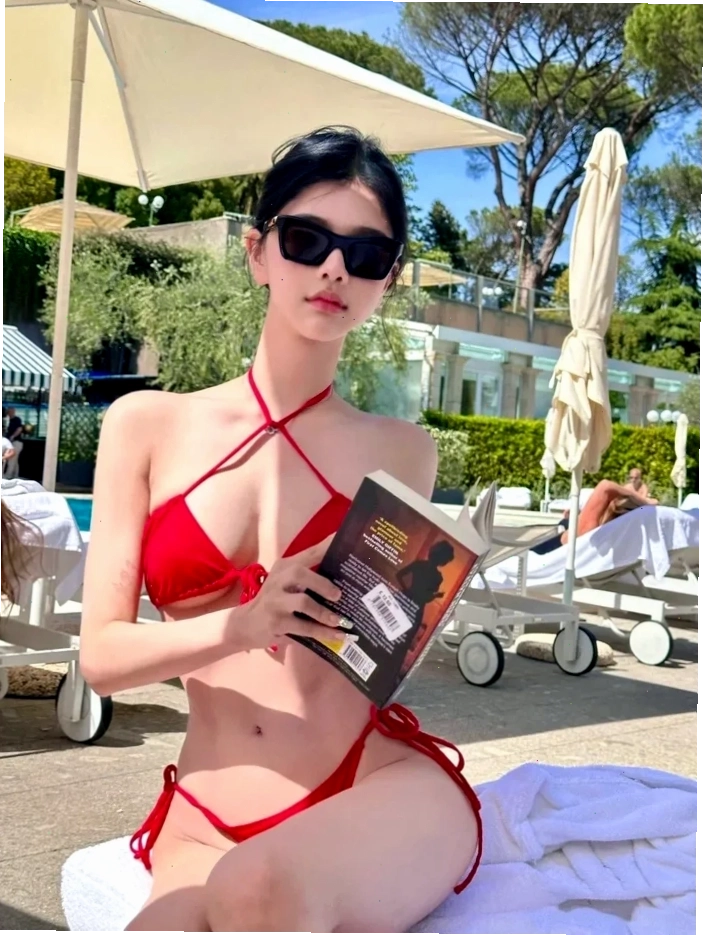 gái châu âu sexy chụp hình tạp chí