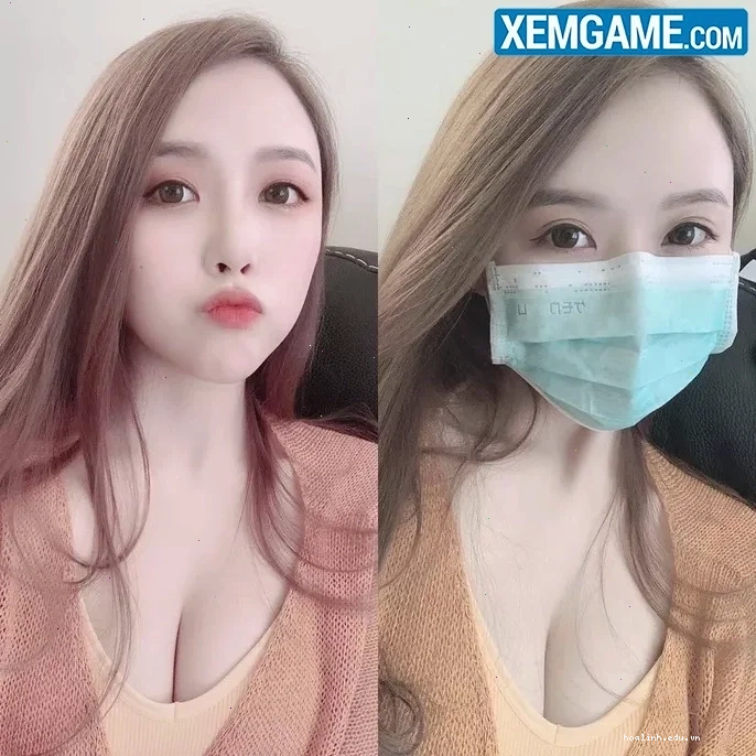 gái đeo khẩu trang vui chơi