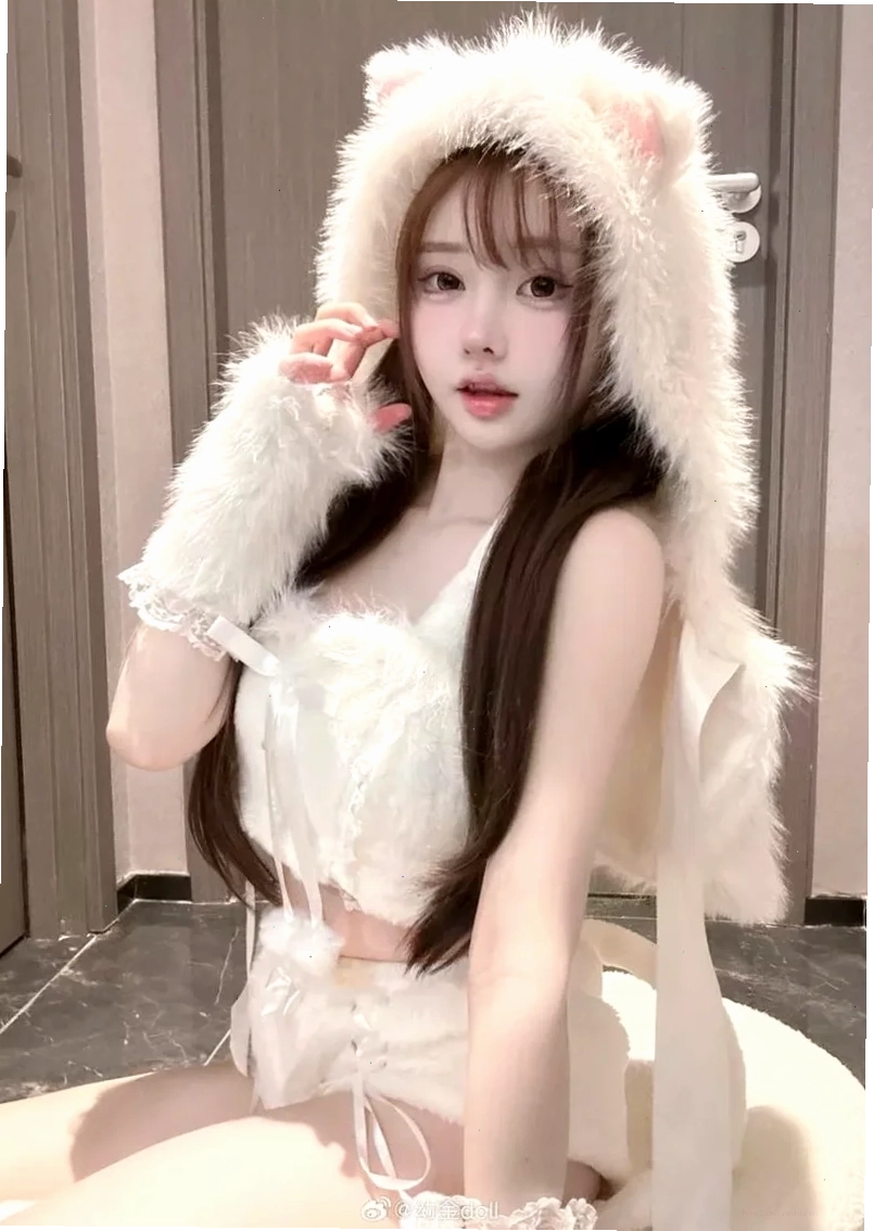 gái đẹp hàng to Gái đẹp hàng to rực rỡ