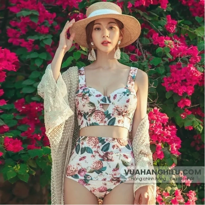 gái đẹp mặc đồ bơi