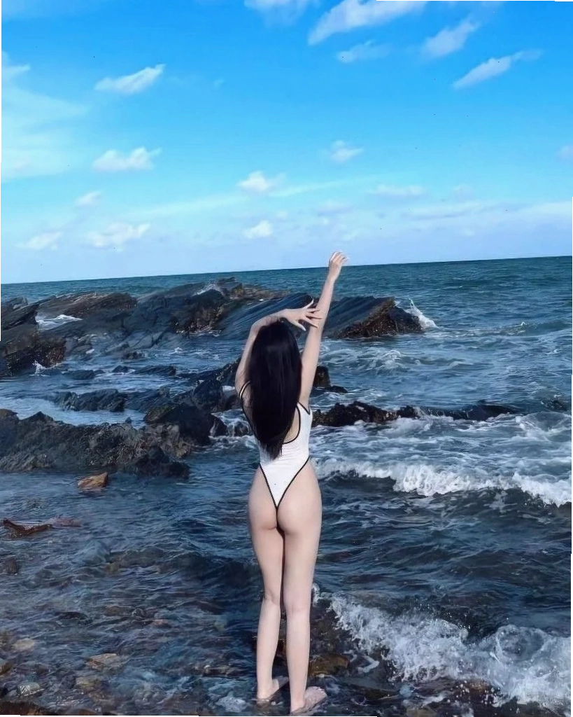 gái đẹp mặc đồ bơi