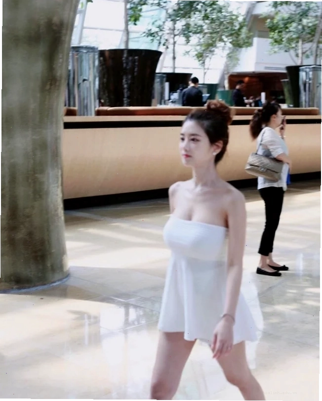 gái hàn quốc không mặc đồ thời thượng