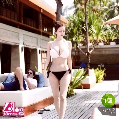 gái hàn quốc ngực to làm mẫu