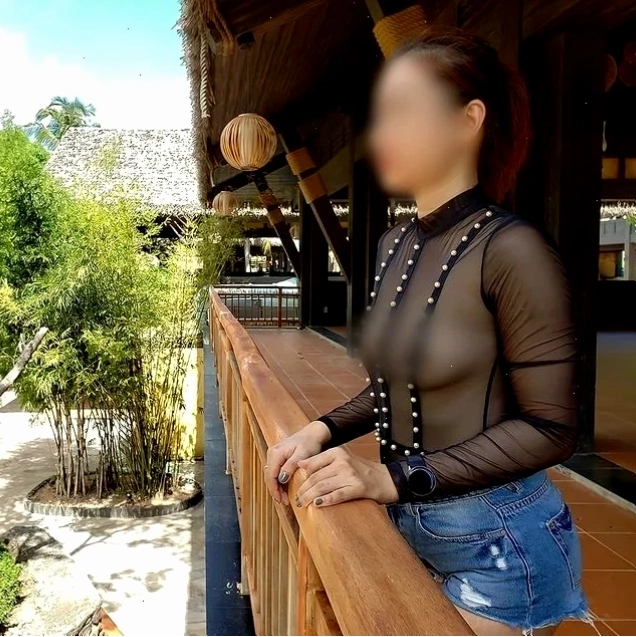 gái không mặc áo ngực gái không mặc áo ngực thoải mái
