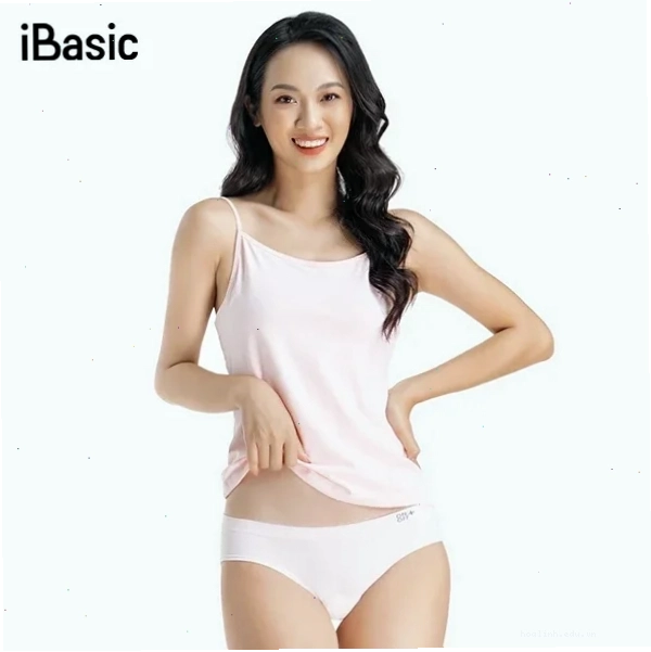 gái không mặc quần chíp và bụi bẩn