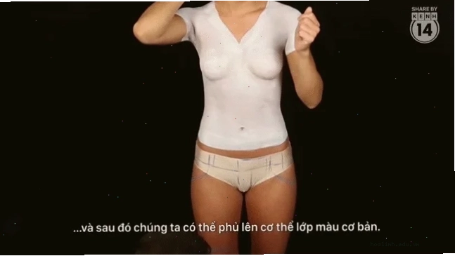 gái ko mặc quần áo